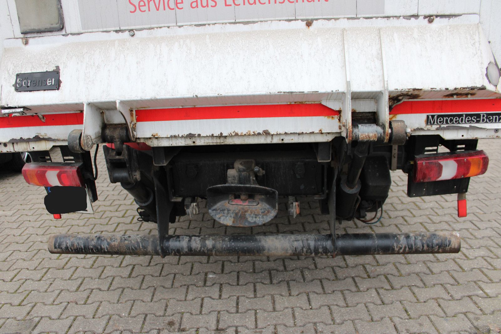 Fahrzeugabbildung Mercedes-Benz Atego 1223