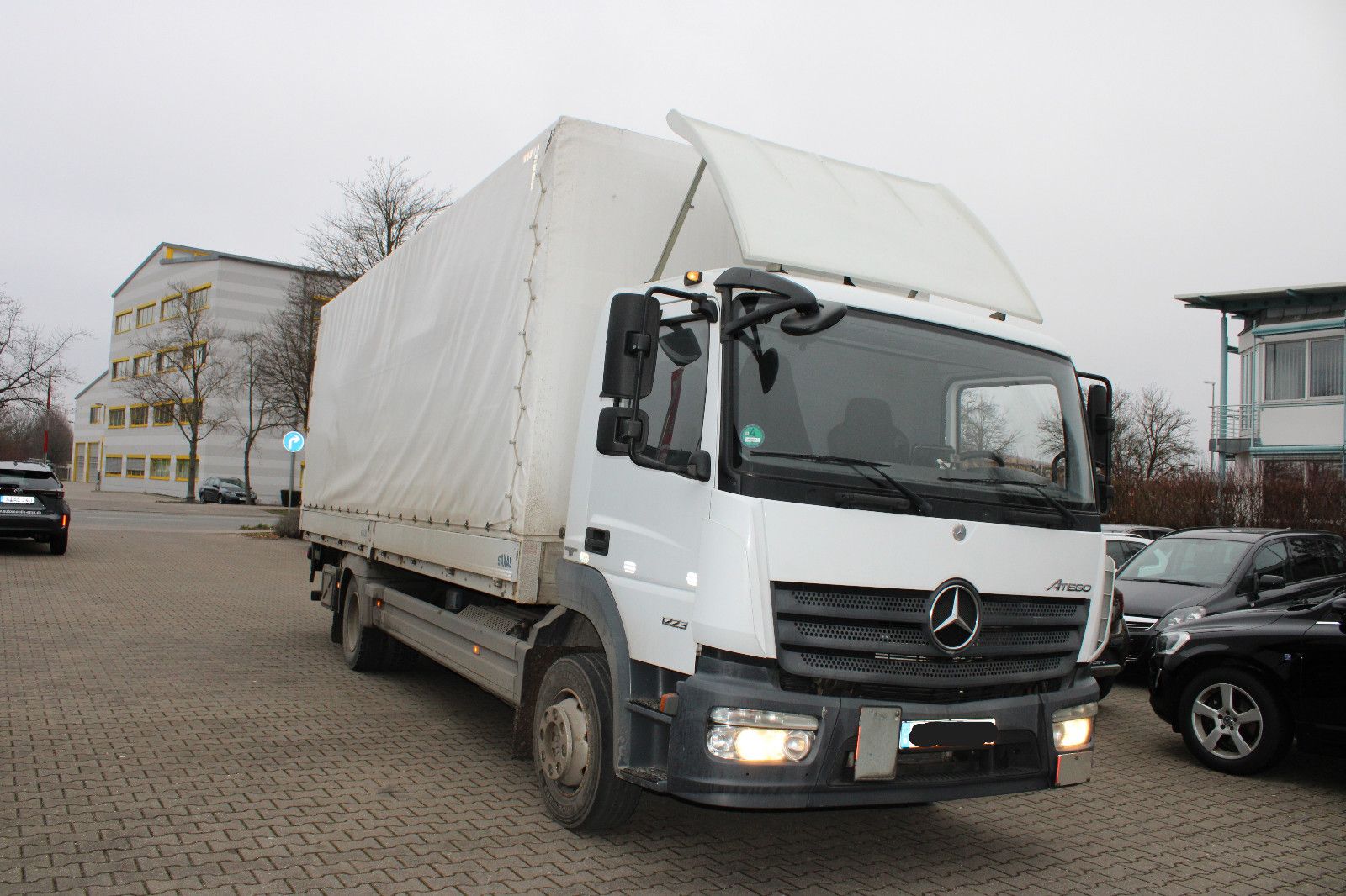 Fahrzeugabbildung Mercedes-Benz Atego 1223