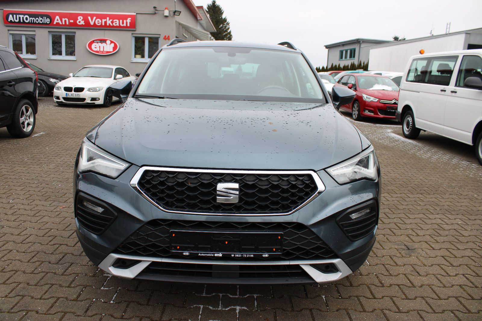 Fahrzeugabbildung SEAT Ateca 2.0 TDI Navi,Kamera,PDC,AHK,LED,Leder