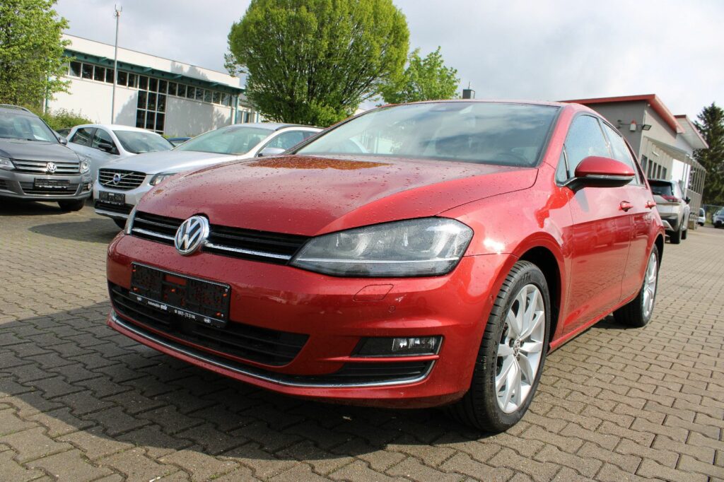 Volkswagen Golf 1.4 TSI DSG Highline PDC,Kamera,Keyless