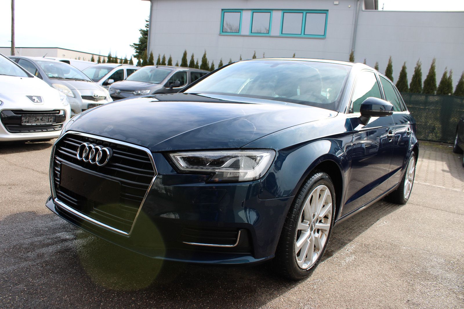 Fahrzeugabbildung Audi A3 30 g-tron S tronic  Sportback