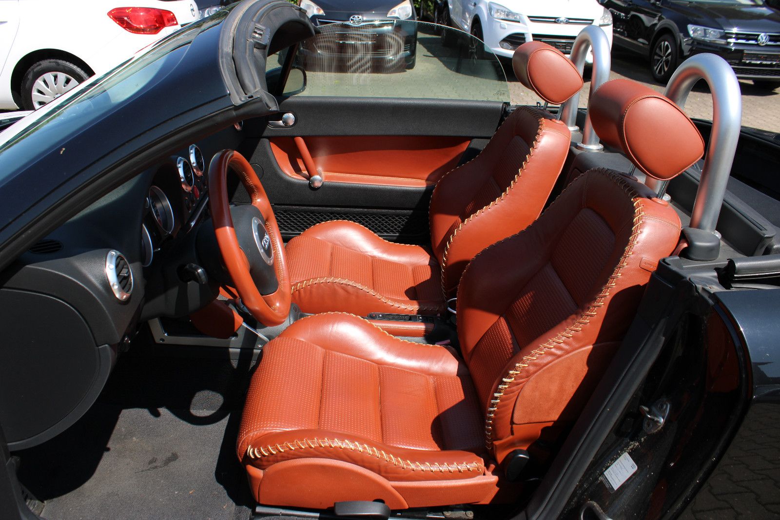 Fahrzeugabbildung Audi TT Roadster 1.8T quattro Mokassin-Leder Xenon