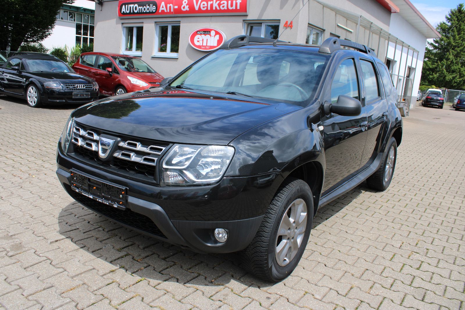 Fahrzeugabbildung Dacia Duster 1.6 SCe 115 4x2