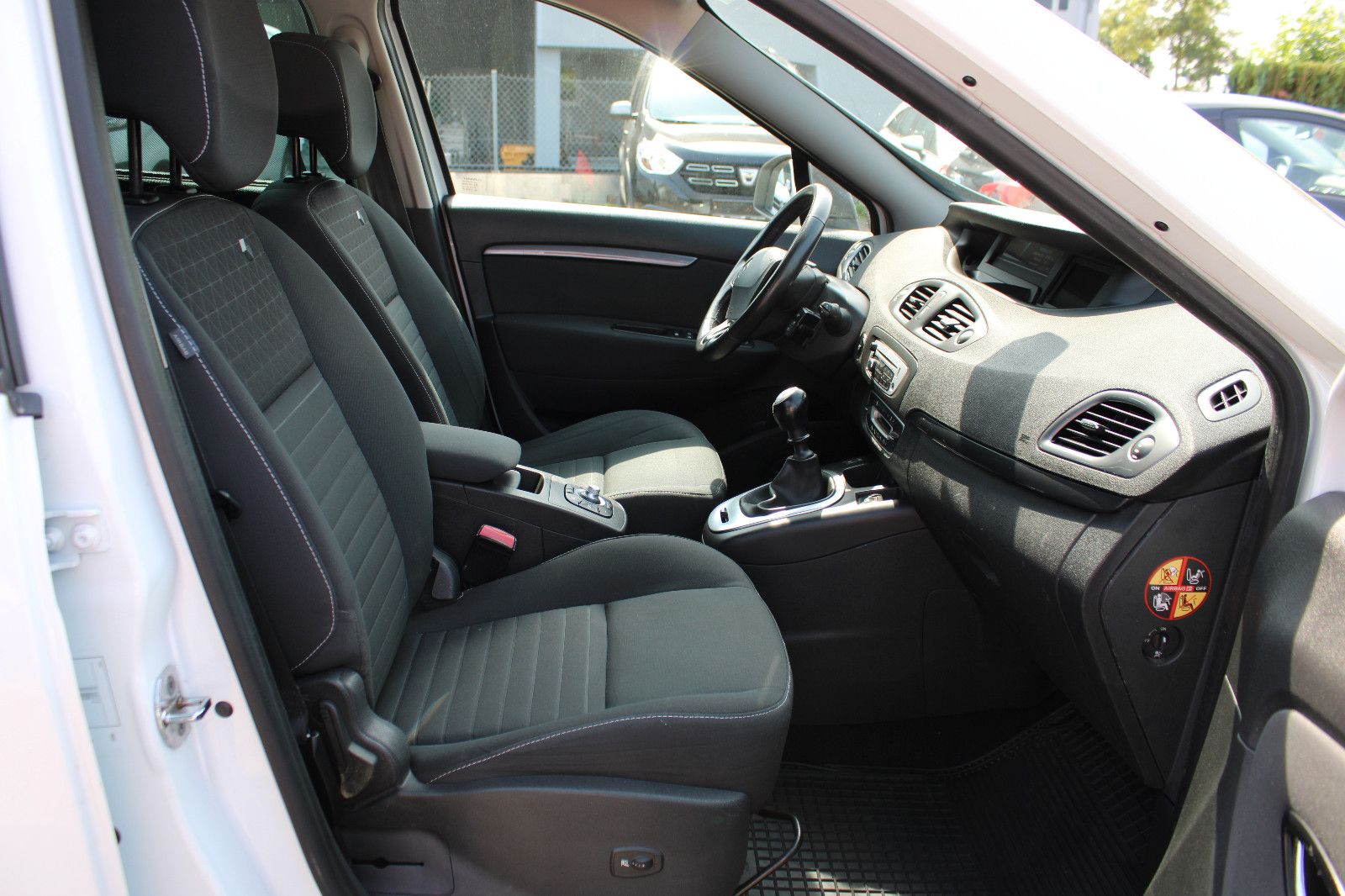 Fahrzeugabbildung Renault Grand Scenic Limited Navi,PDC,AHK,7.Sitz