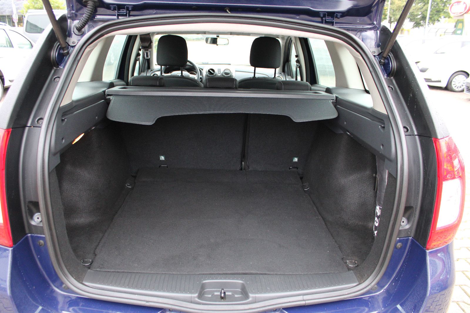 Fahrzeugabbildung Dacia Logan MCV TCe 90 LPG