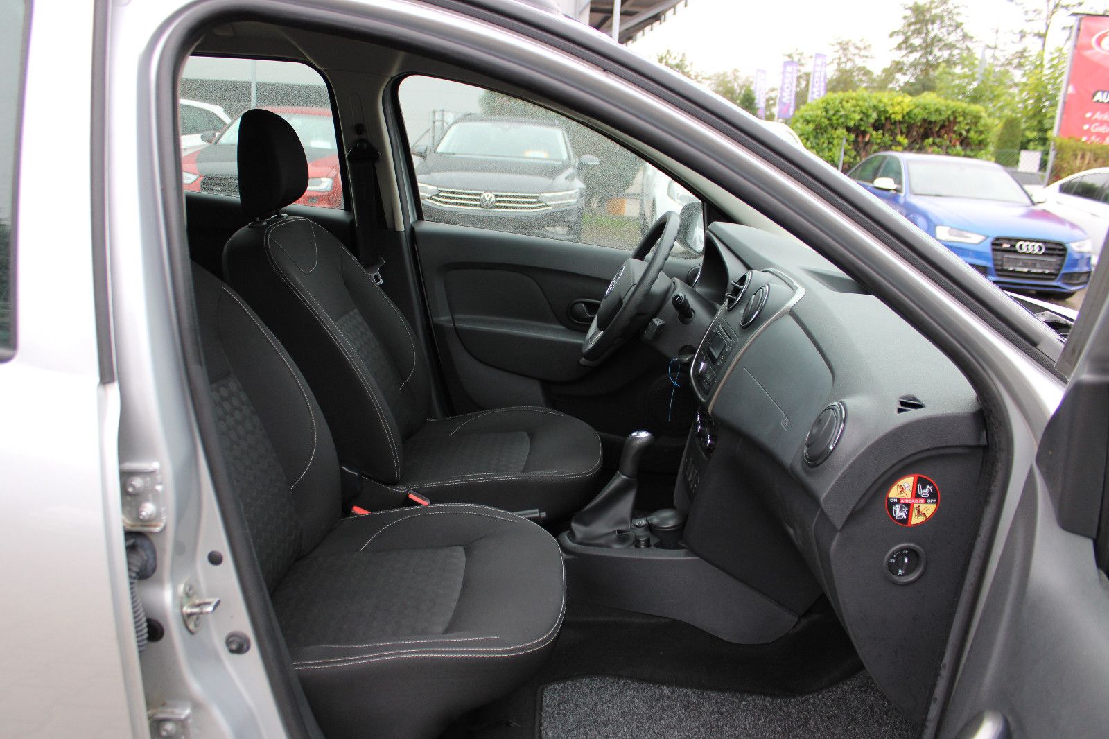 Fahrzeugabbildung Dacia Logan MCV 1.2  LPG Klima