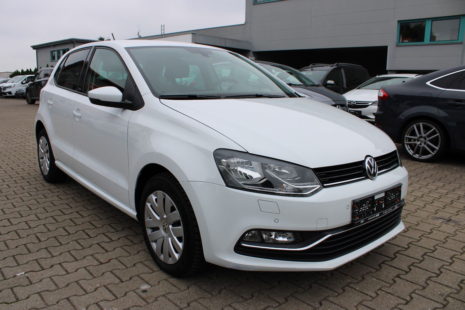 Fahrzeugabbildung Volkswagen Polo 1.4 TDI ALLSTAR PDC,SHZ,Klimaautom.