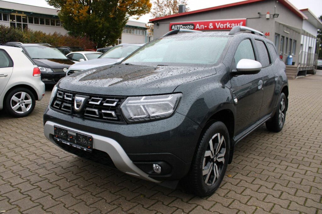 Dacia Duster TCe 150 4x4 Navi,LED,Kamera,AHK