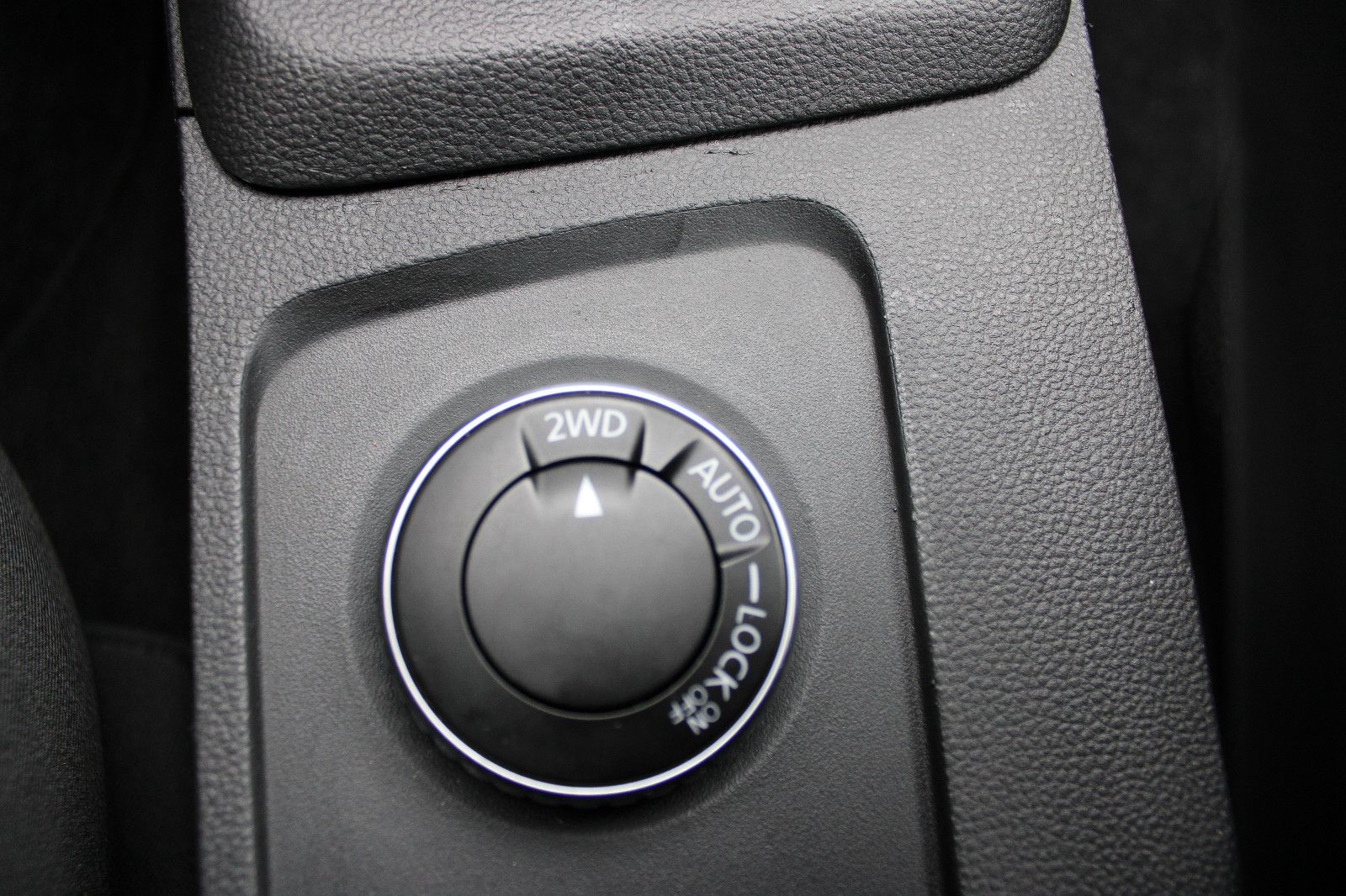 Fahrzeugabbildung Dacia Duster TCe 150 4x4 Navi,LED,Kamera,AHK