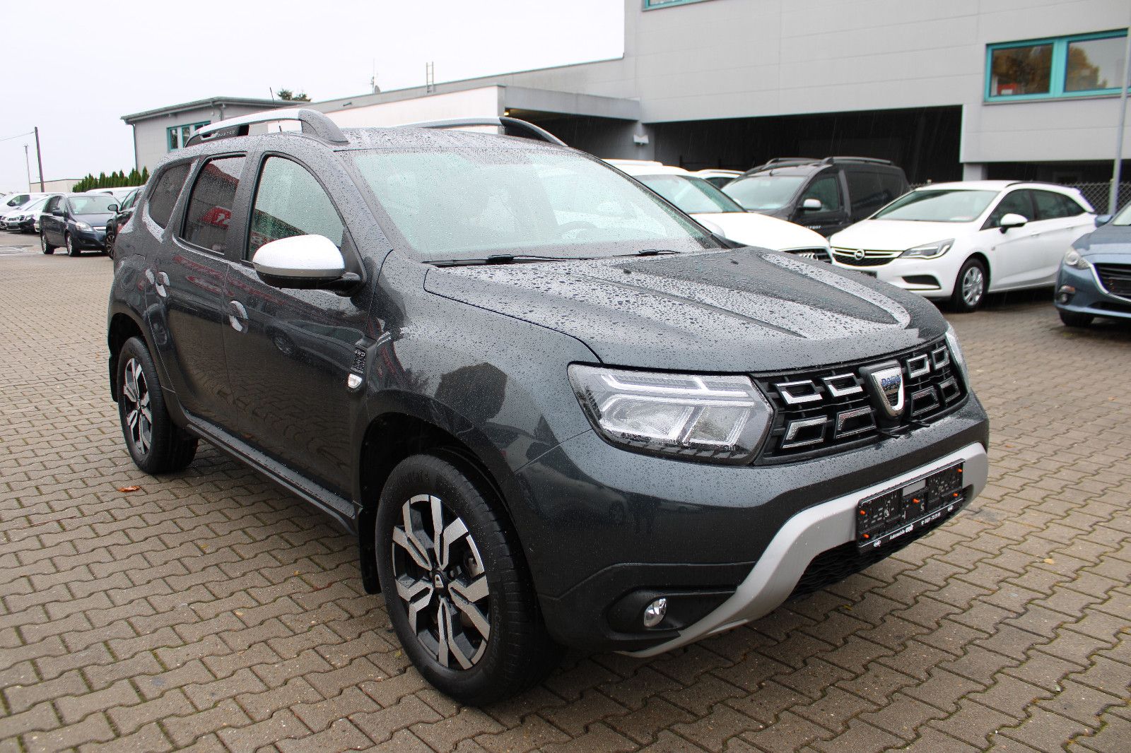 Fahrzeugabbildung Dacia Duster TCe 150 4x4 Navi,LED,Kamera,AHK