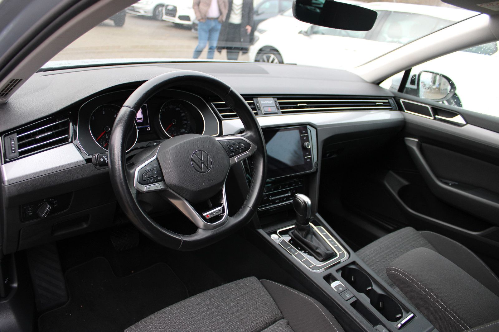 Fahrzeugabbildung Volkswagen Passat Variant 2.0 TDI DSG 4Motion,Navi,PDC,Kame