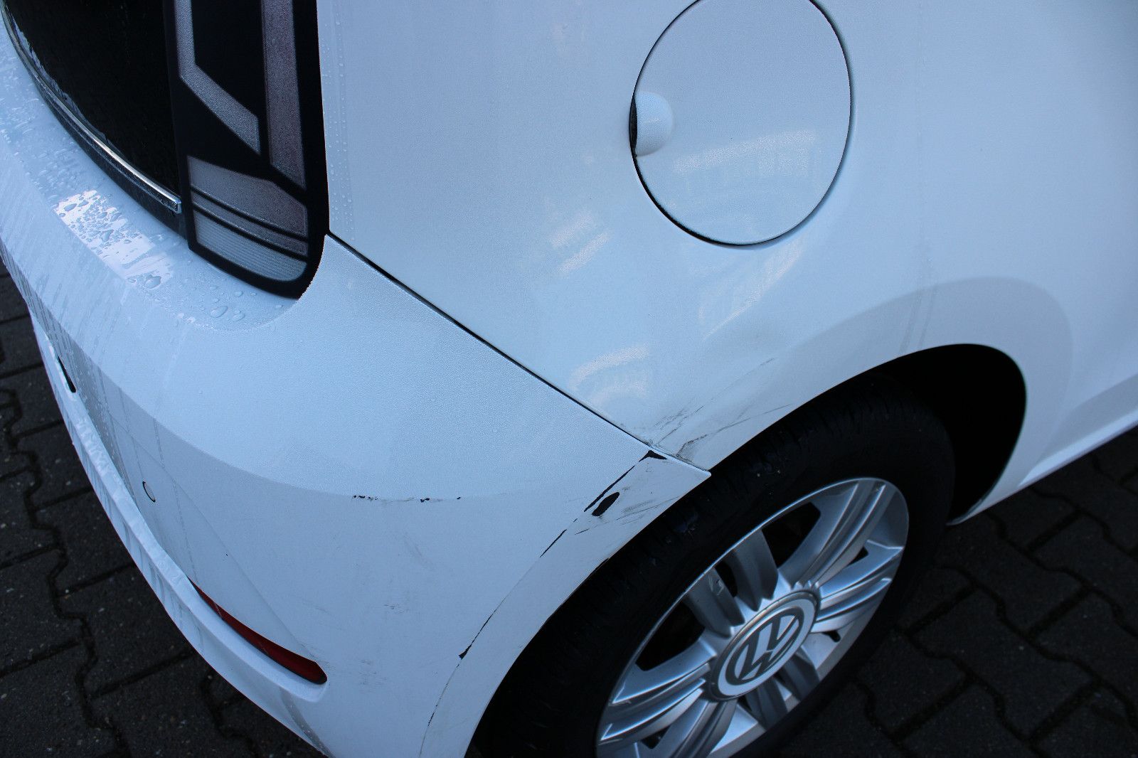 Fahrzeugabbildung Volkswagen up! 1.0 Klima,PDC,SHZ