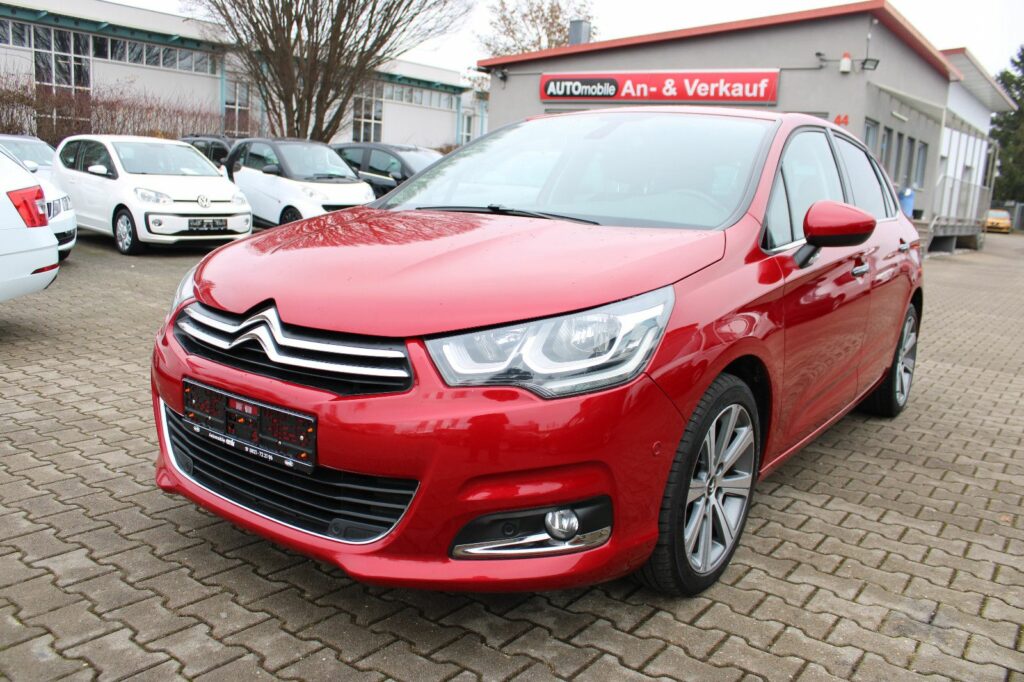 Citroën C4 1.6HDI Shine Navi,PDC,SHZ,AHK,LED