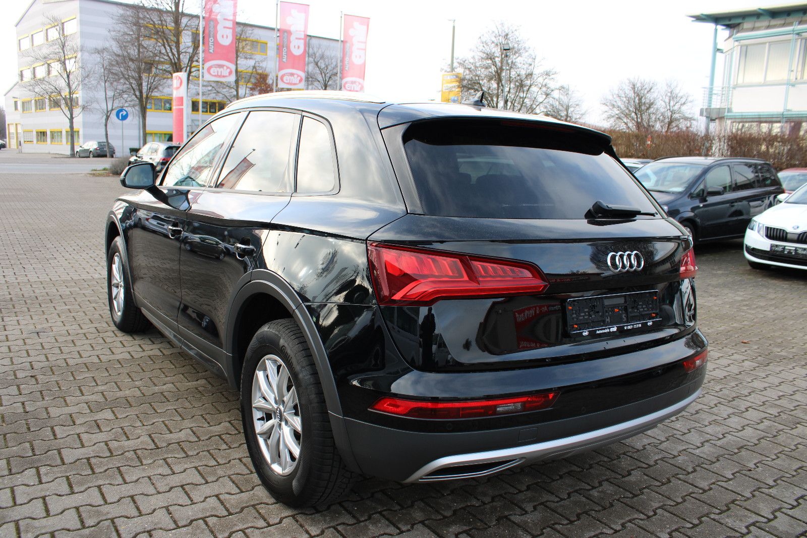 Fahrzeugabbildung Audi Q5 2.0 TDI S tronic quattro Navi,Kamera,LED,Lede