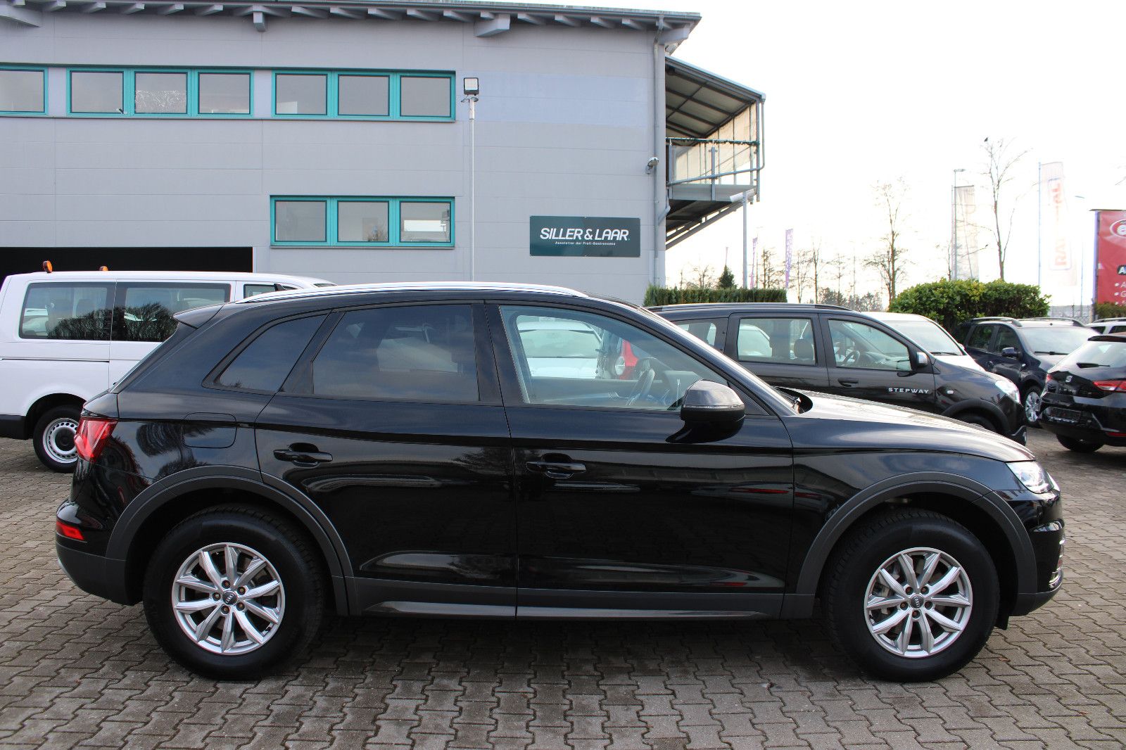 Fahrzeugabbildung Audi Q5 2.0 TDI S tronic quattro Navi,Kamera,LED,Lede