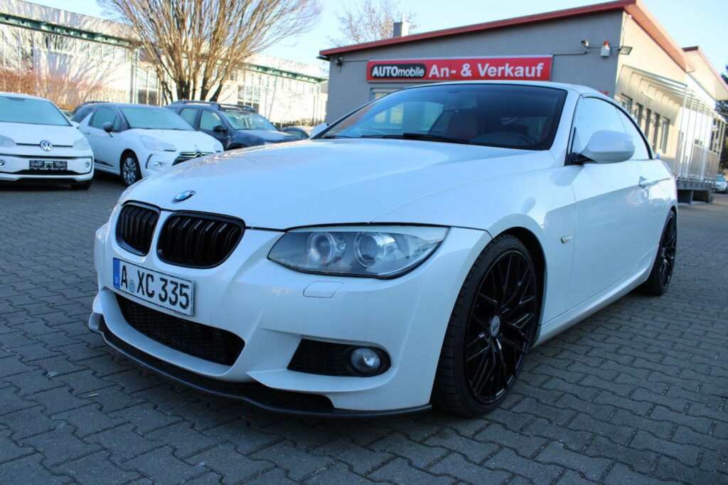 BMW 335i Cabrio M Sport DKG Navi,HarmanKardon,Leder