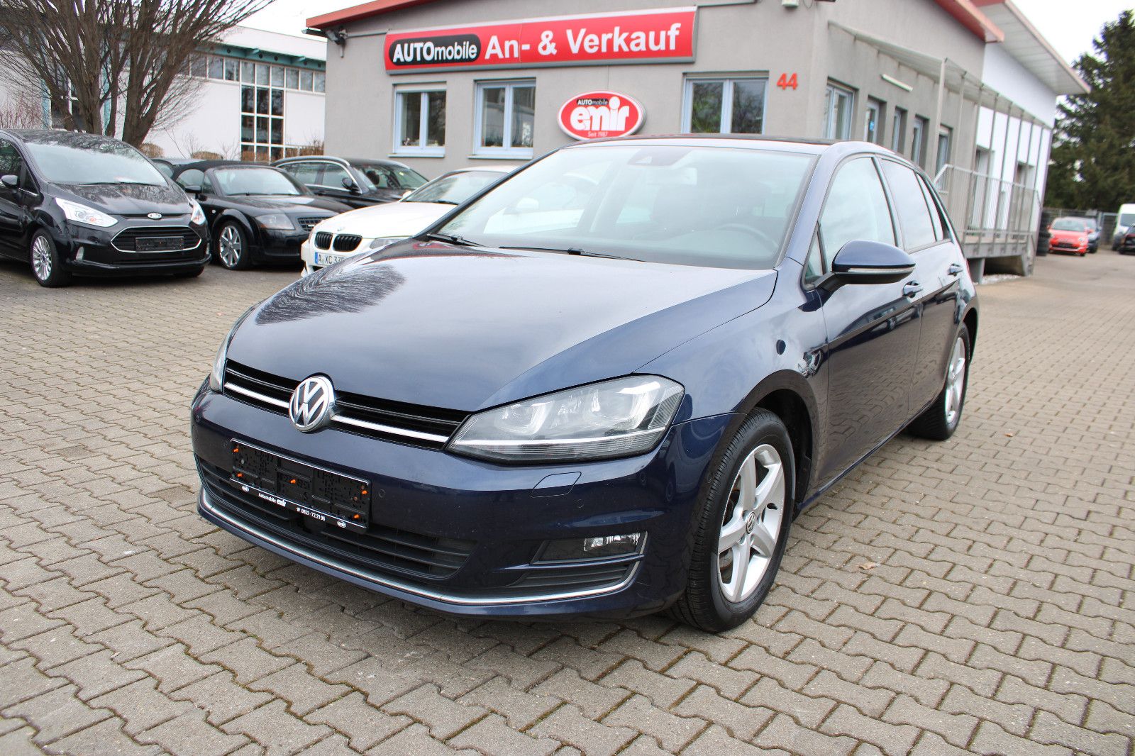 Fahrzeugabbildung Volkswagen Golf 2.0 TDI DSG Highline Navi,Kamera,Standheiz.