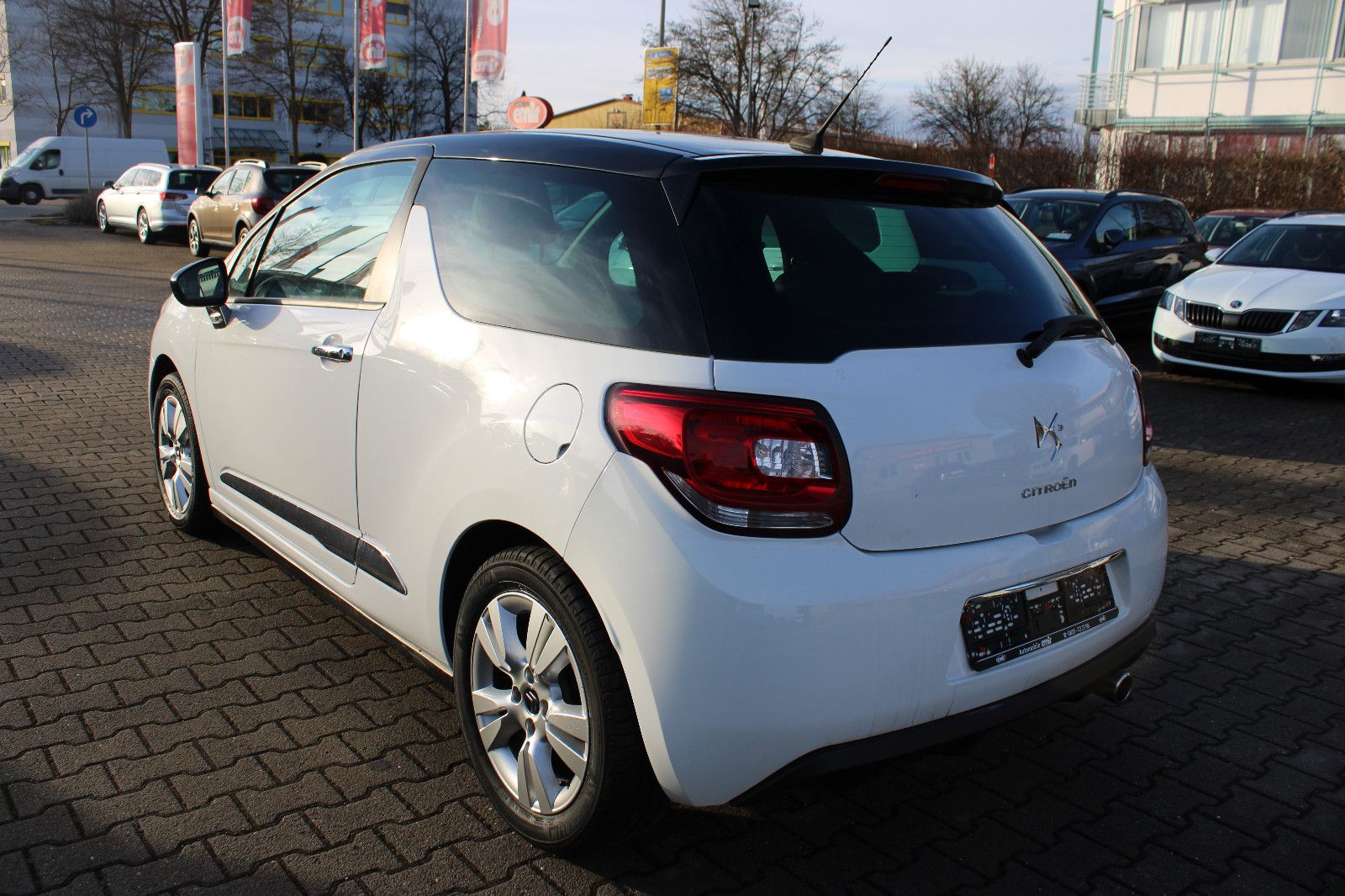 Fahrzeugabbildung Citroën DS3 e-HDi 90 Navi,LED,Klimaautom.