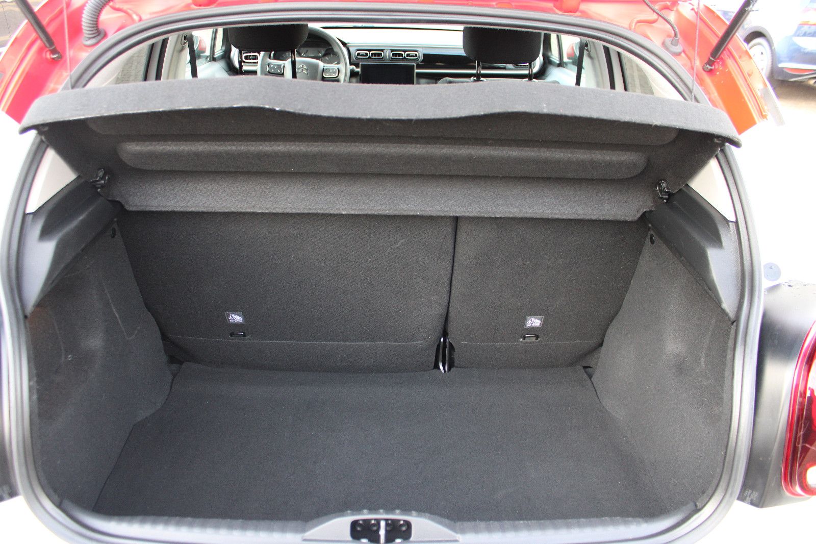 Fahrzeugabbildung Citroën C3 PureTech Kamera,PDC,LED,SHZ