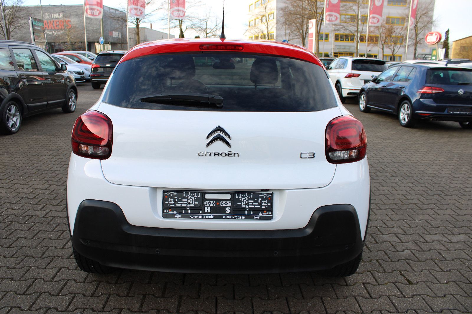 Fahrzeugabbildung Citroën C3 PureTech Kamera,PDC,LED,SHZ