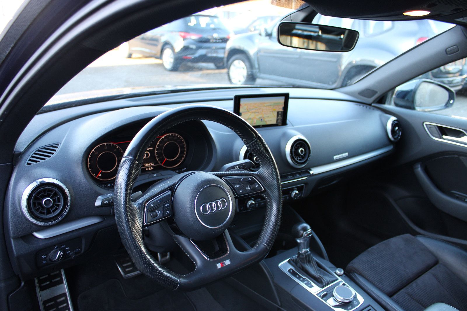 Fahrzeugabbildung Audi A3 2.0 TDI S tronic quattro S line Sportback
