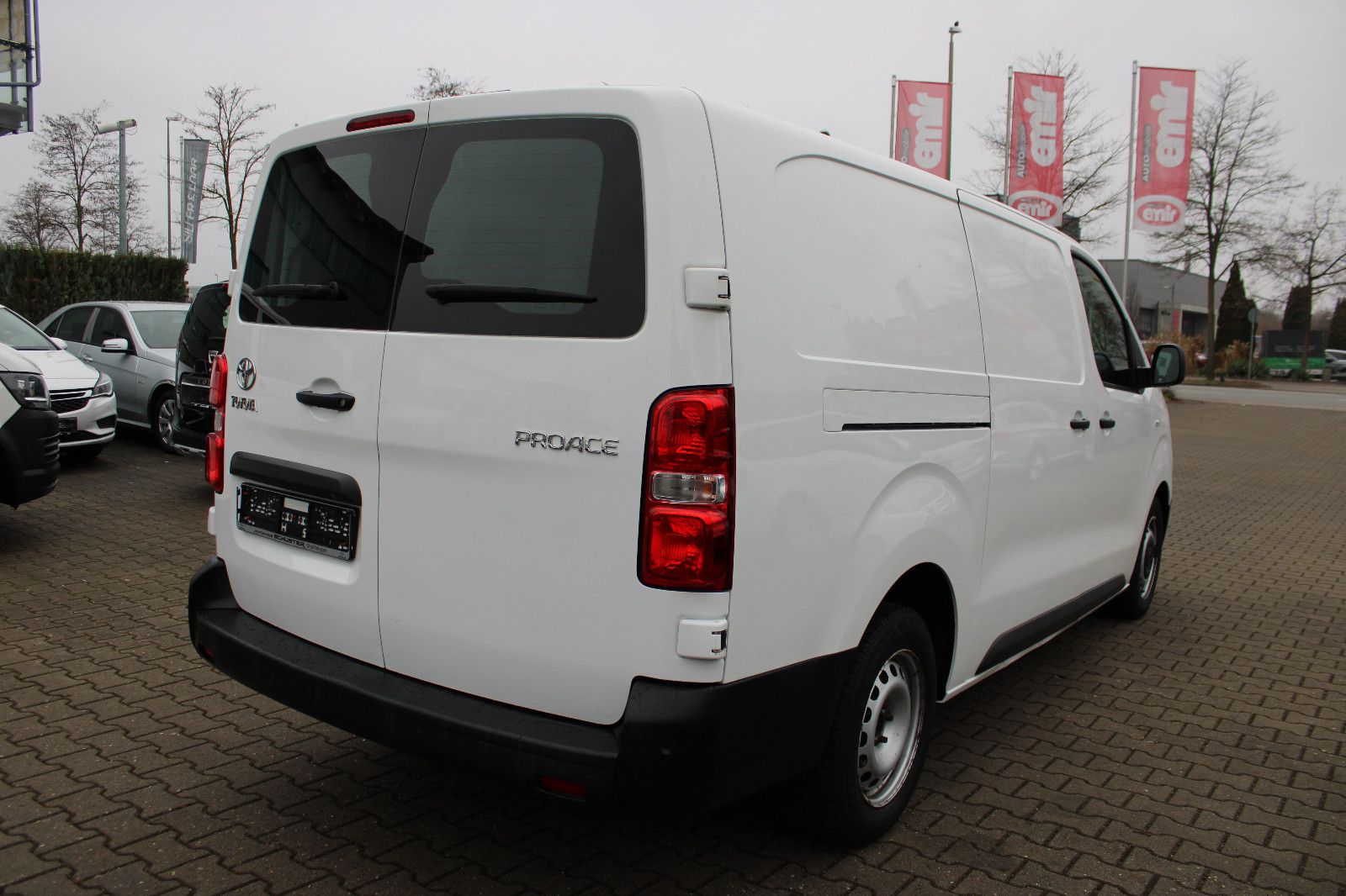 Fahrzeugabbildung Toyota Proace Meister Kasten L2 Kamera,PDC,USB