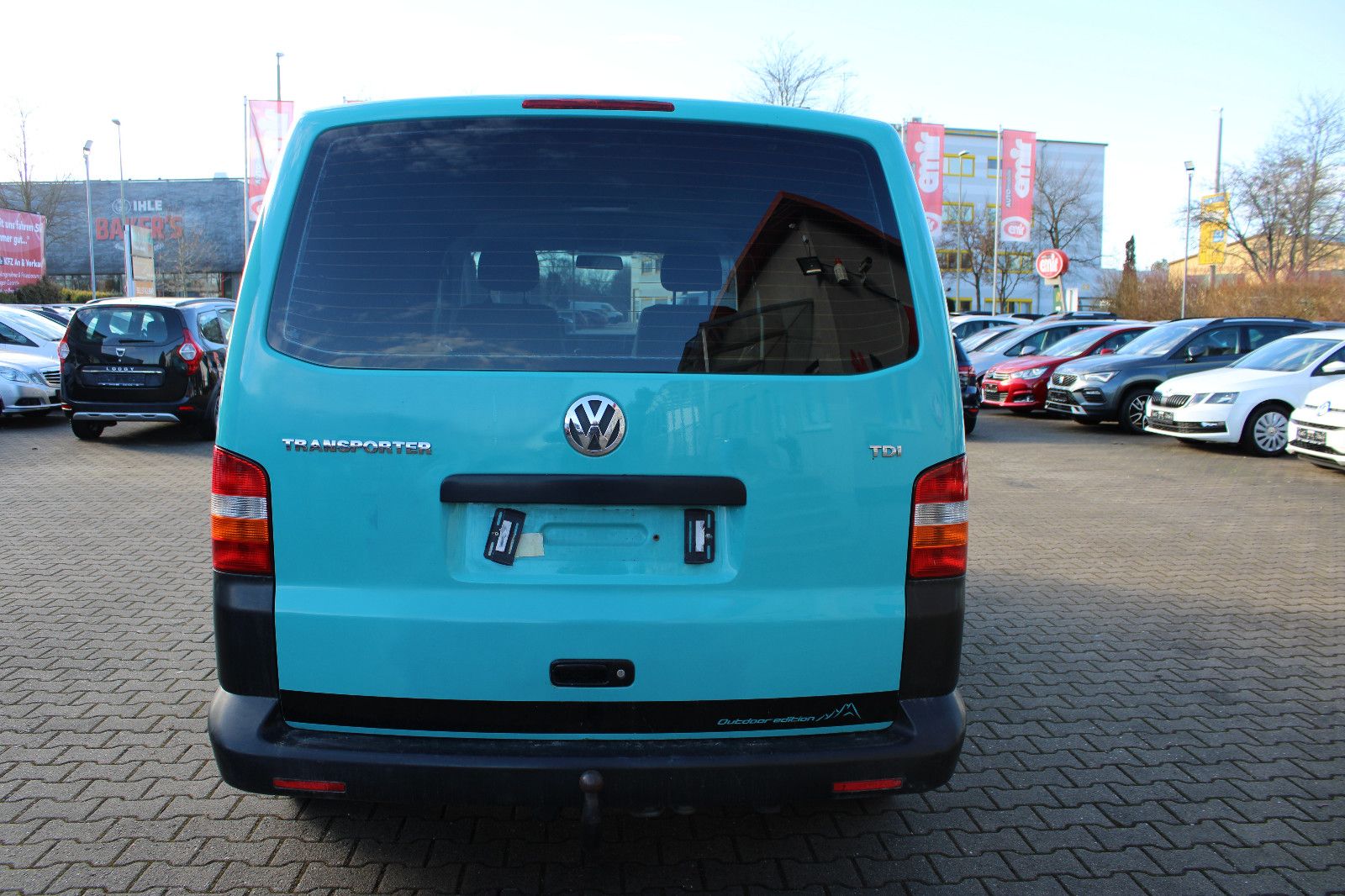 Fahrzeugabbildung Volkswagen T5 1.9TDI AHK,Bett,Waschbecken,Solar