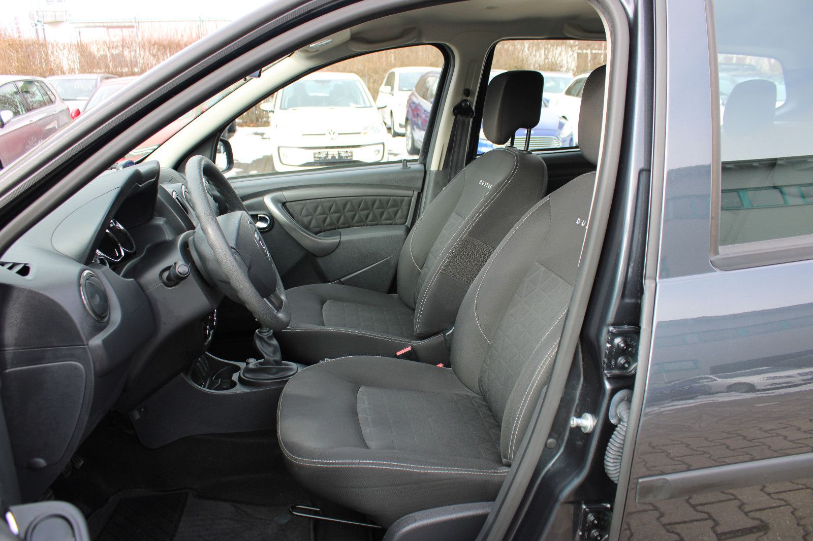 Fahrzeugabbildung Dacia Duster dCi 110 4x2 Navi,PDC,AHK