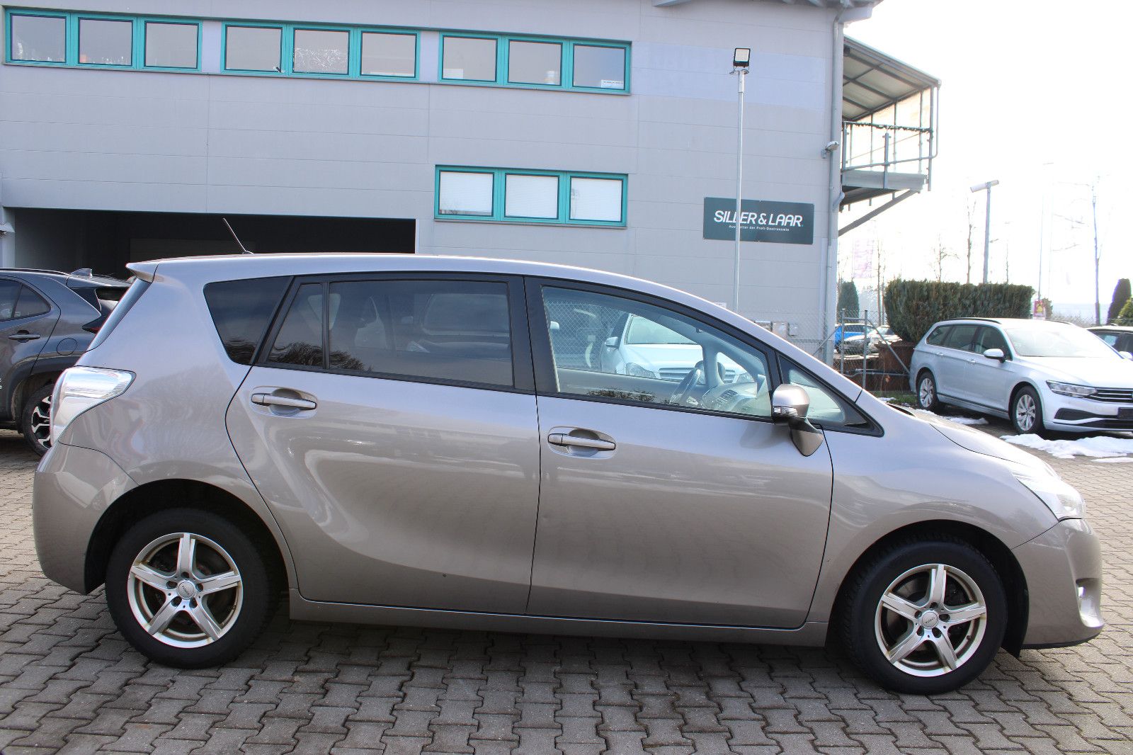 Fahrzeugabbildung Toyota Verso 1.6D Kamera,PDC