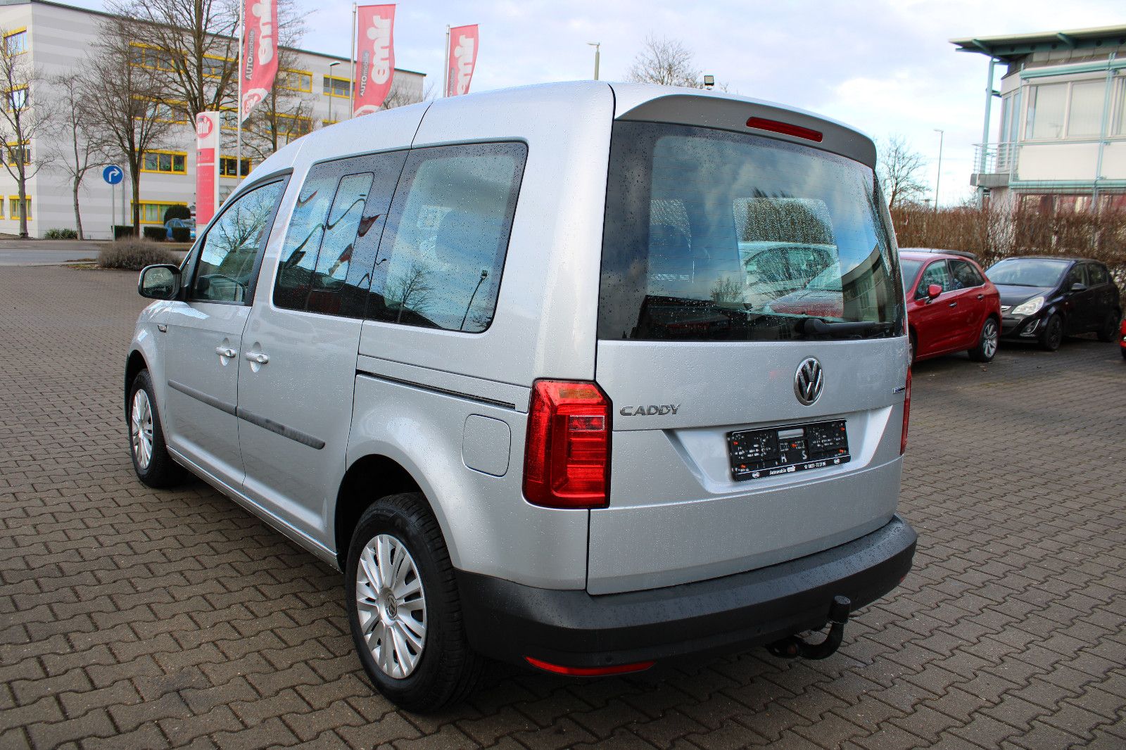 Fahrzeugabbildung Volkswagen Caddy 1,4TGI CNG/Benzin PDC,AHK,Klima 1.Hand