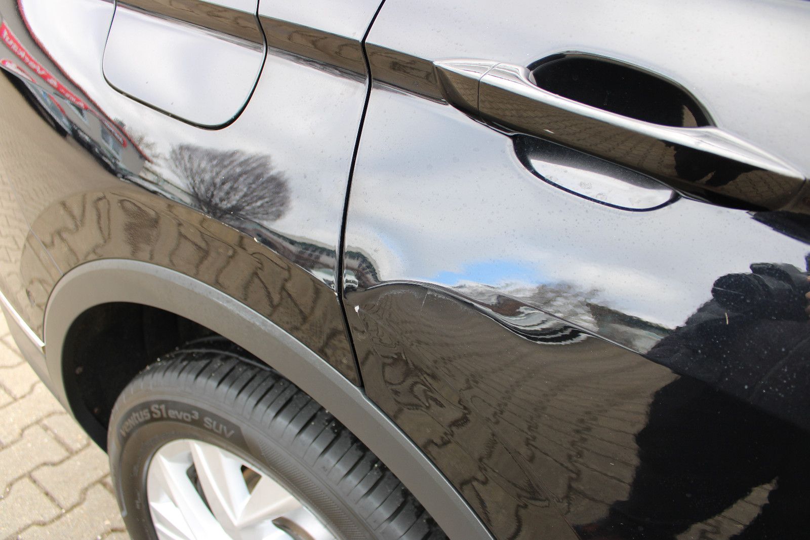 Fahrzeugabbildung Volkswagen Tiguan Allspace 2.0 TDI DSG 4MOTION Kamera,AHK,L