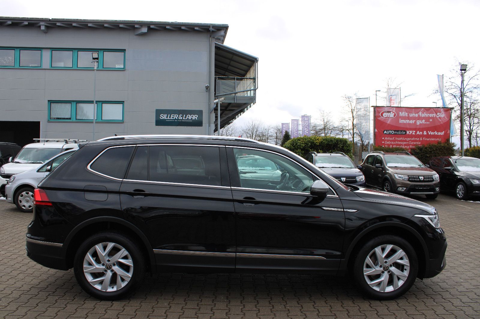 Fahrzeugabbildung Volkswagen Tiguan Allspace 2.0 TDI DSG 4MOTION Kamera,AHK,L
