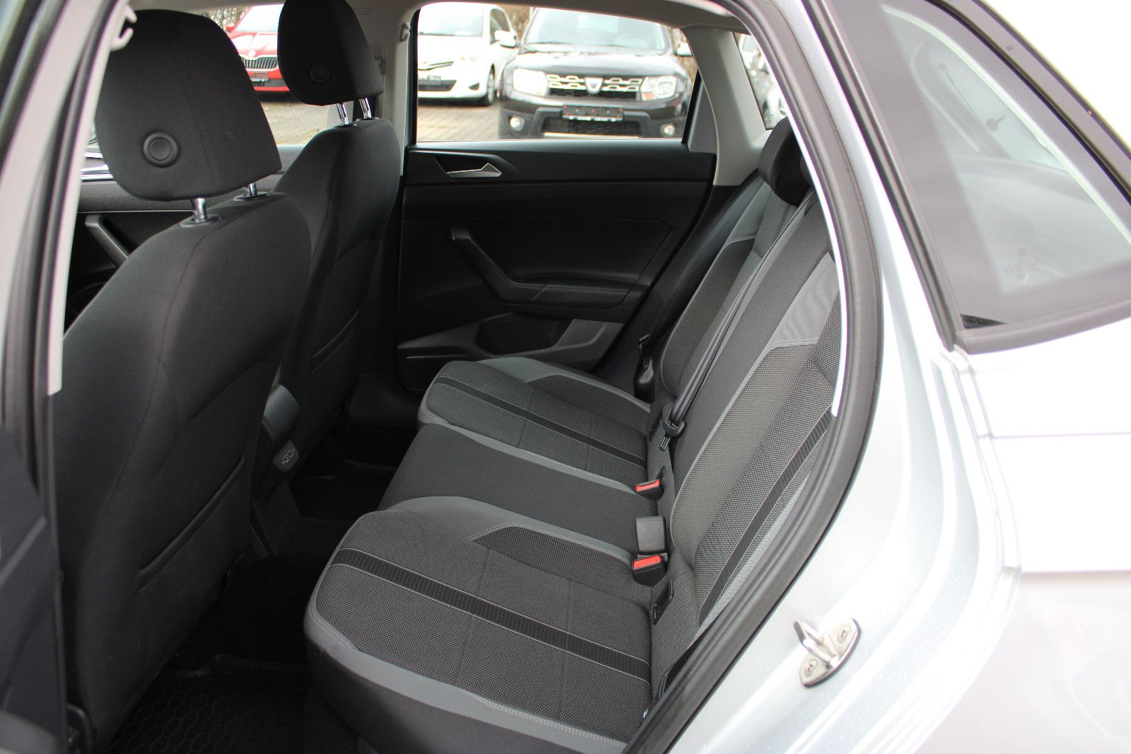 Fahrzeugabbildung Volkswagen Polo 1.0 TGI CNG Navi,PDC,SHZ,LED