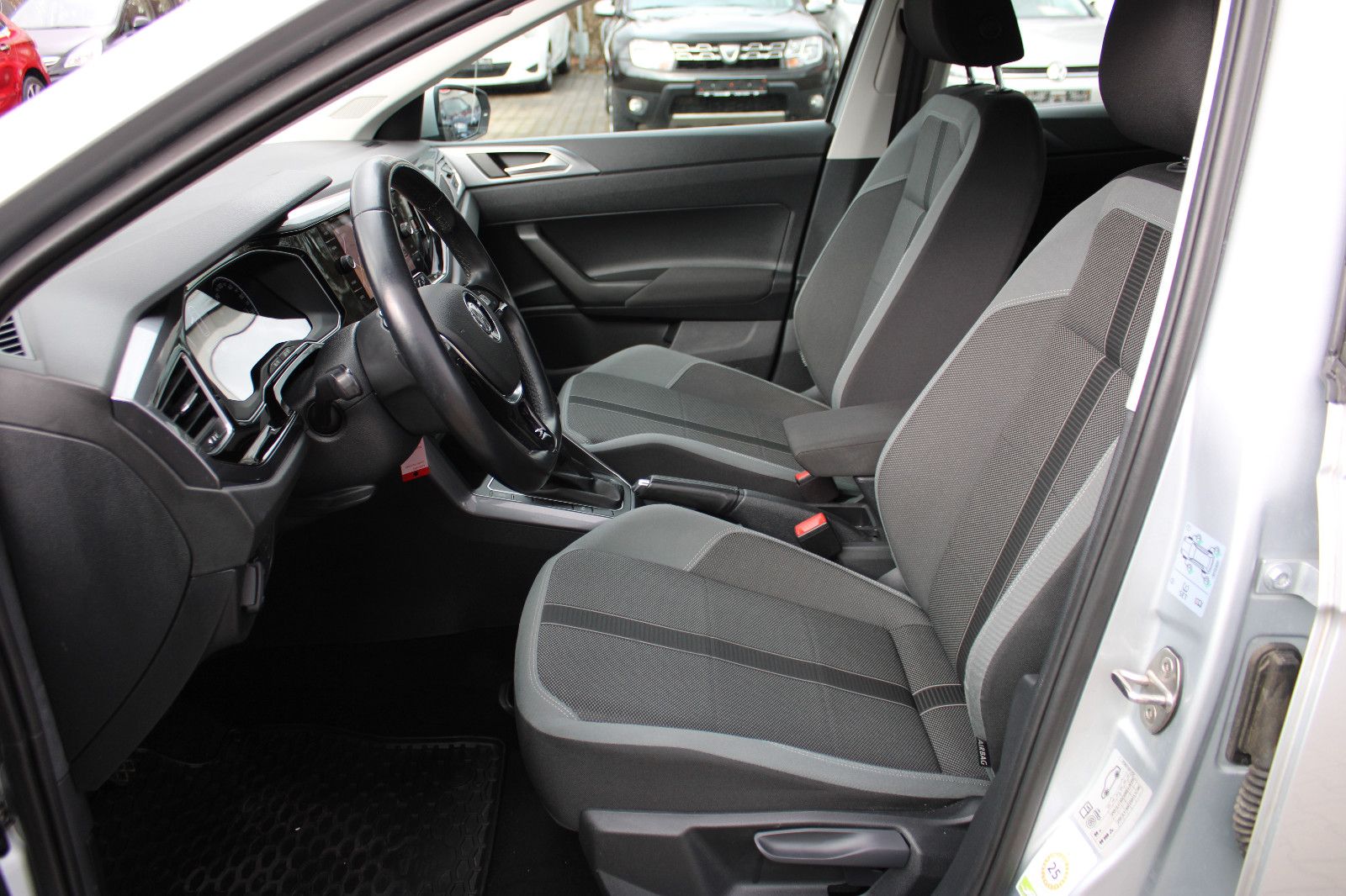 Fahrzeugabbildung Volkswagen Polo 1.0 TGI CNG Navi,PDC,SHZ,LED