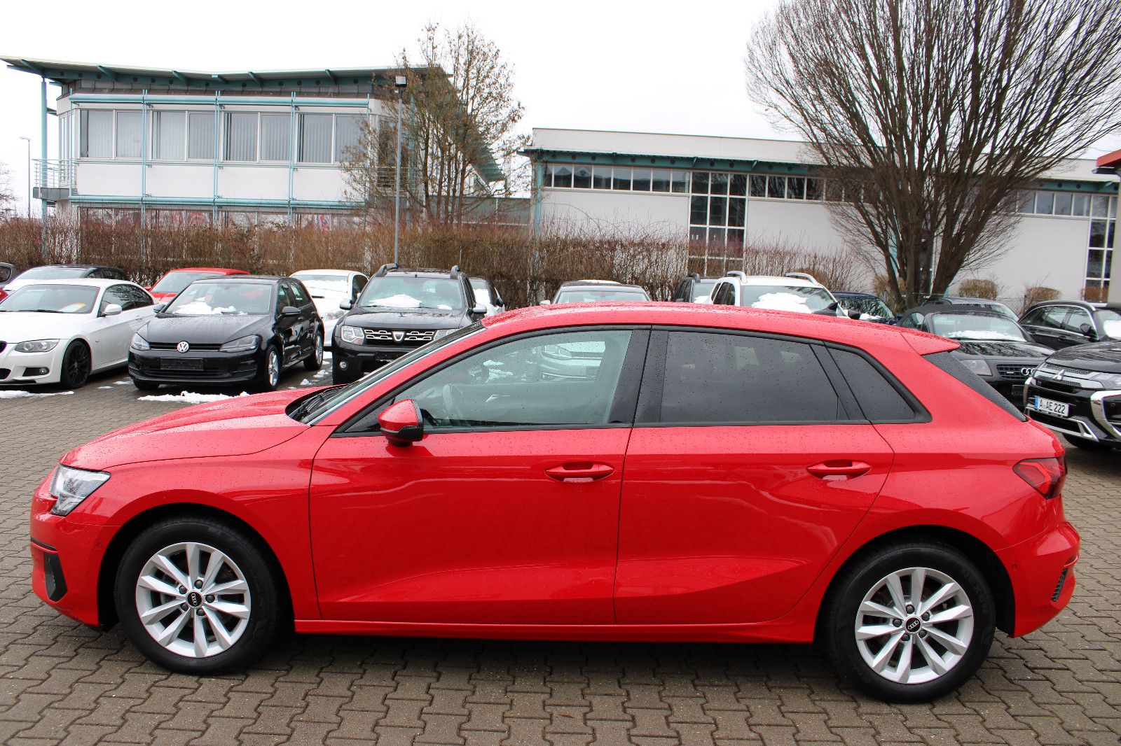 Fahrzeugabbildung Audi A3 35 TDI S tronic Sportback Matrix,PDC,SHZ,
