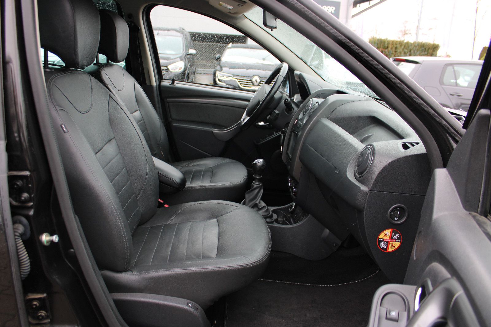 Fahrzeugabbildung Dacia Duster dCi 110 4x4 Navi,PDC,AHK,SHZ