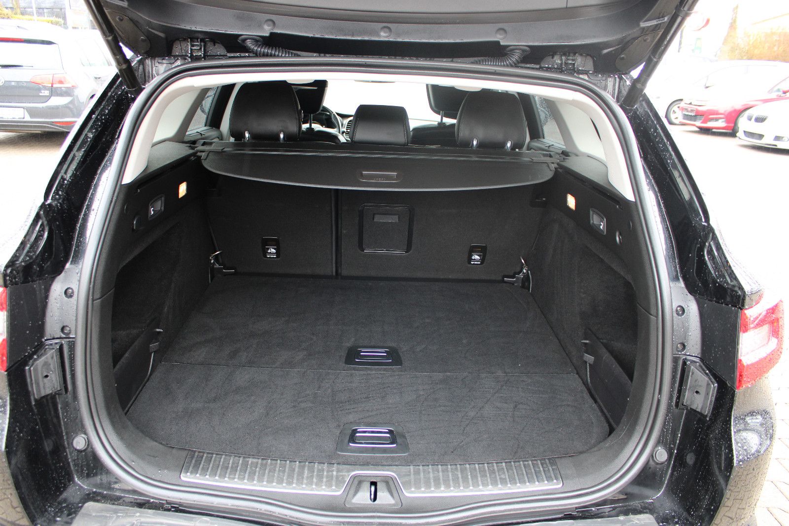 Fahrzeugabbildung Renault Talisman ENERGY dCi 160 EDC Initiale Paris GTour