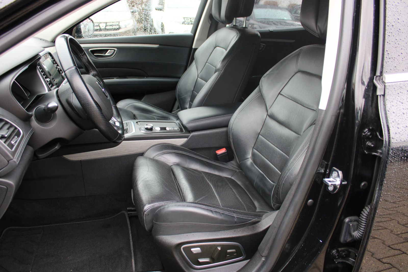 Fahrzeugabbildung Renault Talisman ENERGY dCi 160 EDC Initiale Paris GTour