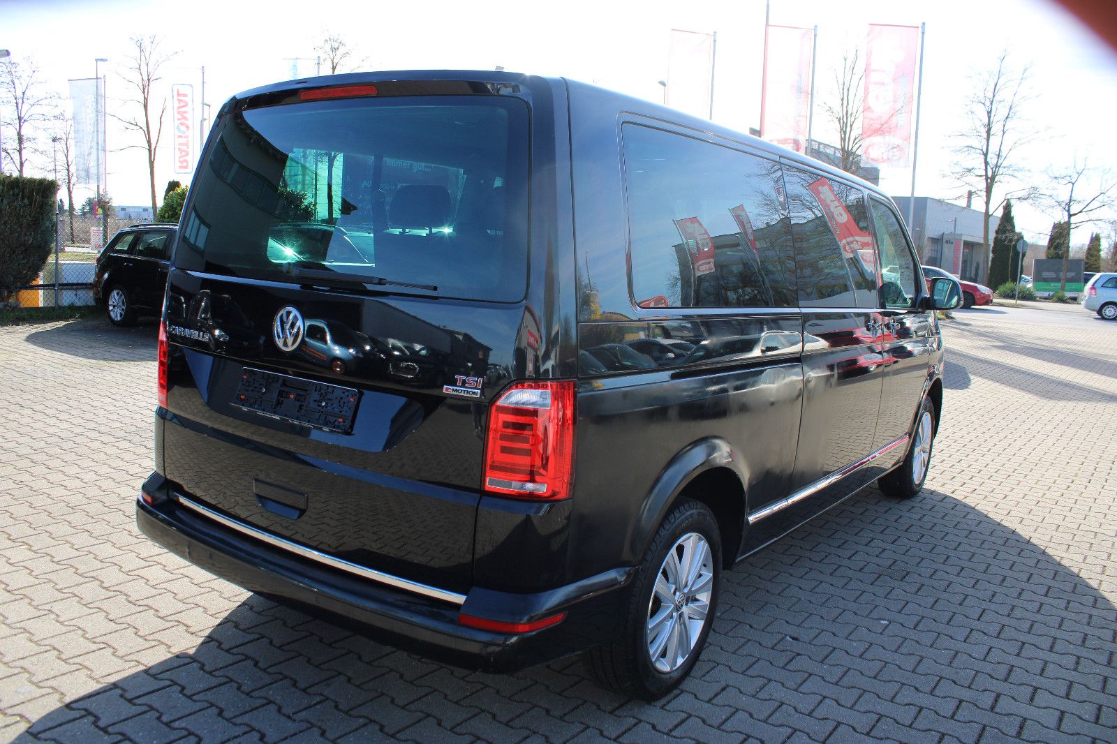 Fahrzeugabbildung Volkswagen T6 Caravelle 2.0TSI 4Motion DSG,Leder,Kamera8Sit