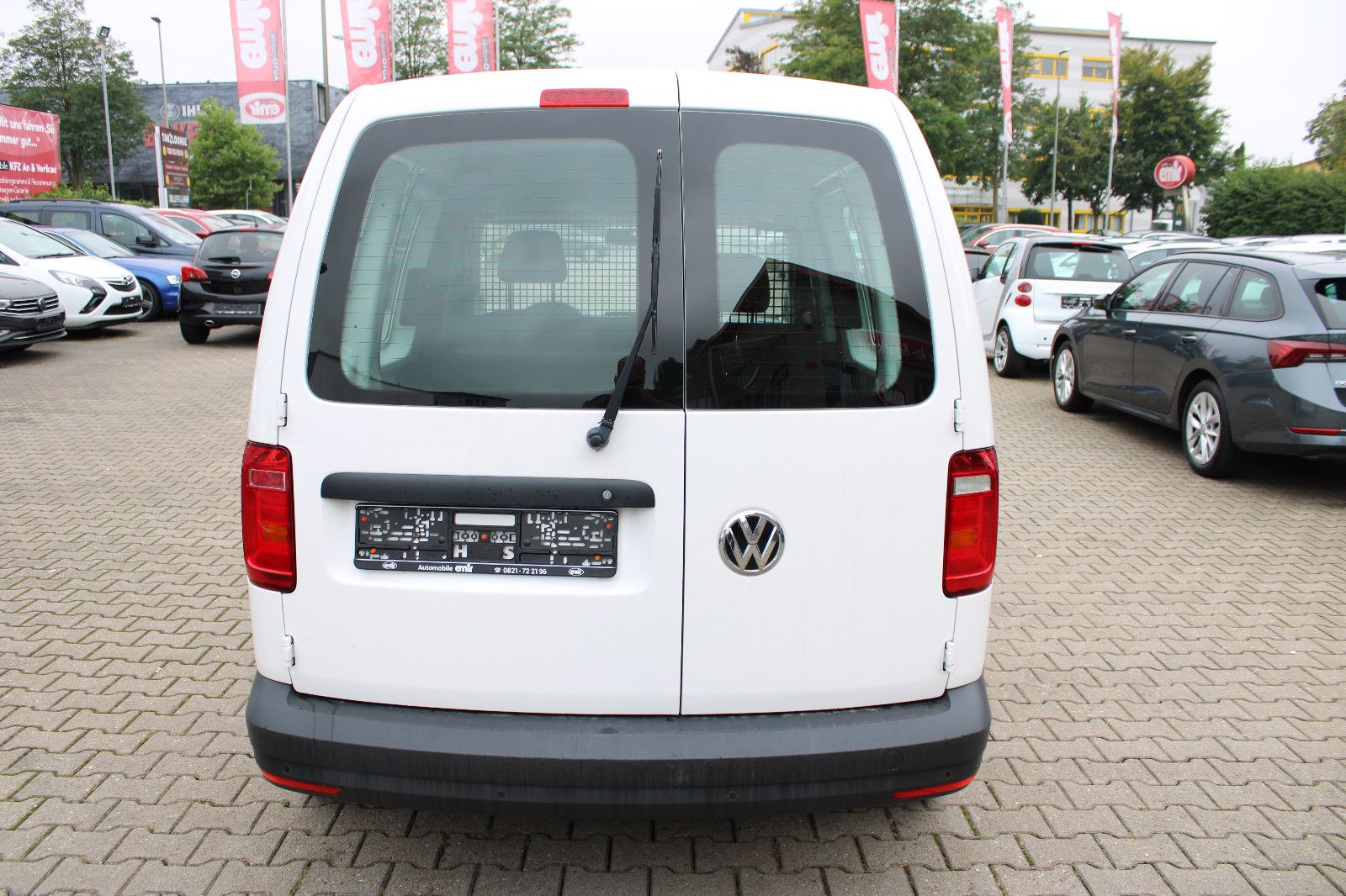 Fahrzeugabbildung Volkswagen Caddy 2.0TDI Kasten mit Fenster 2xSchiebetüren