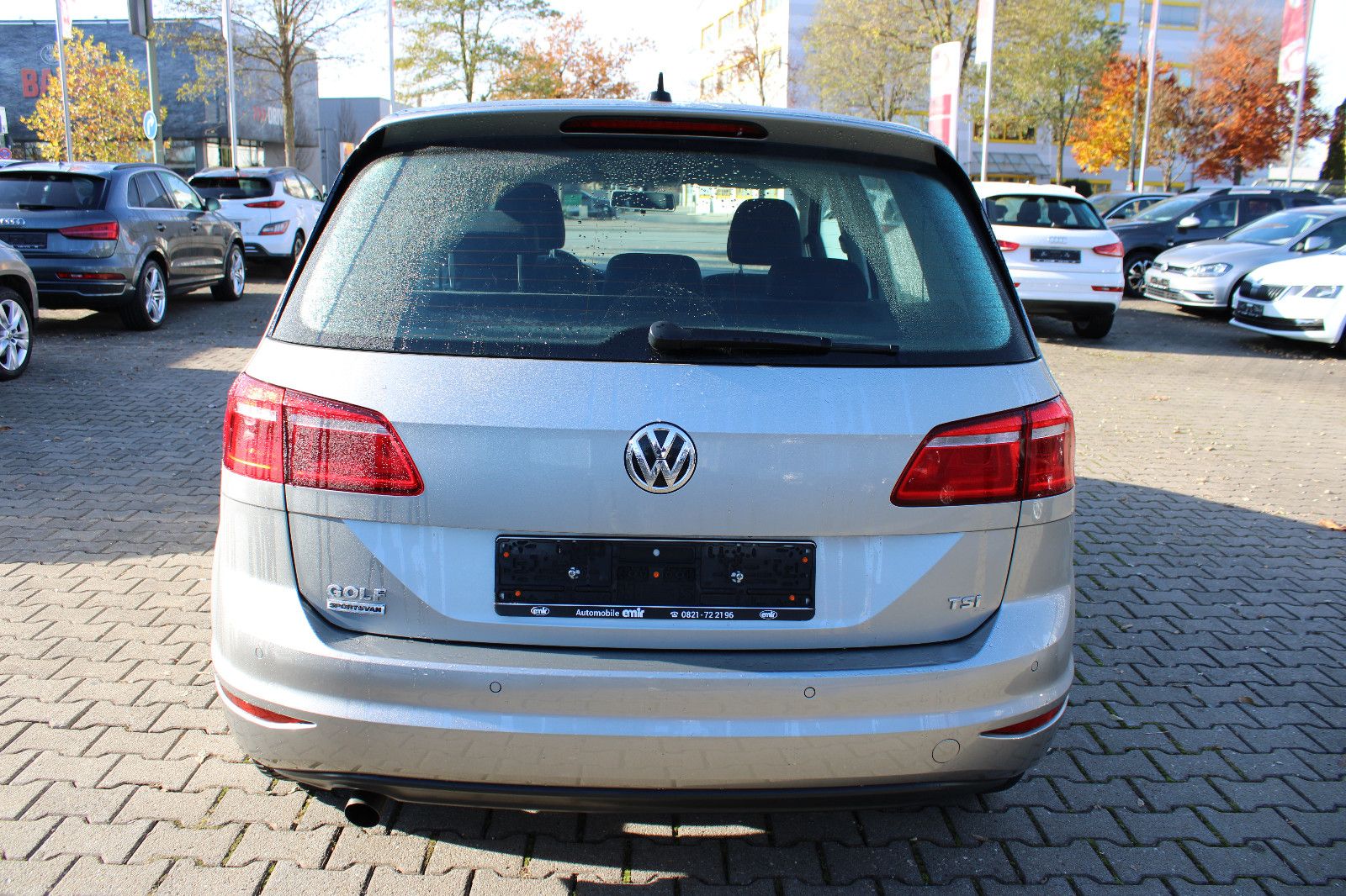 Fahrzeugabbildung Volkswagen Golf Sportsvan 1.2 TSI DSG PDC,SHZ, Tüv neu