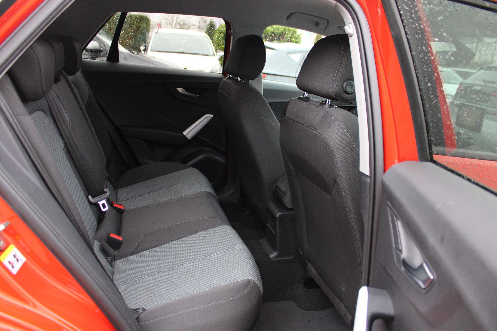 Fahrzeugabbildung Audi Q2 1.6 TDI S tronic Navi,PDC,AHK,LED