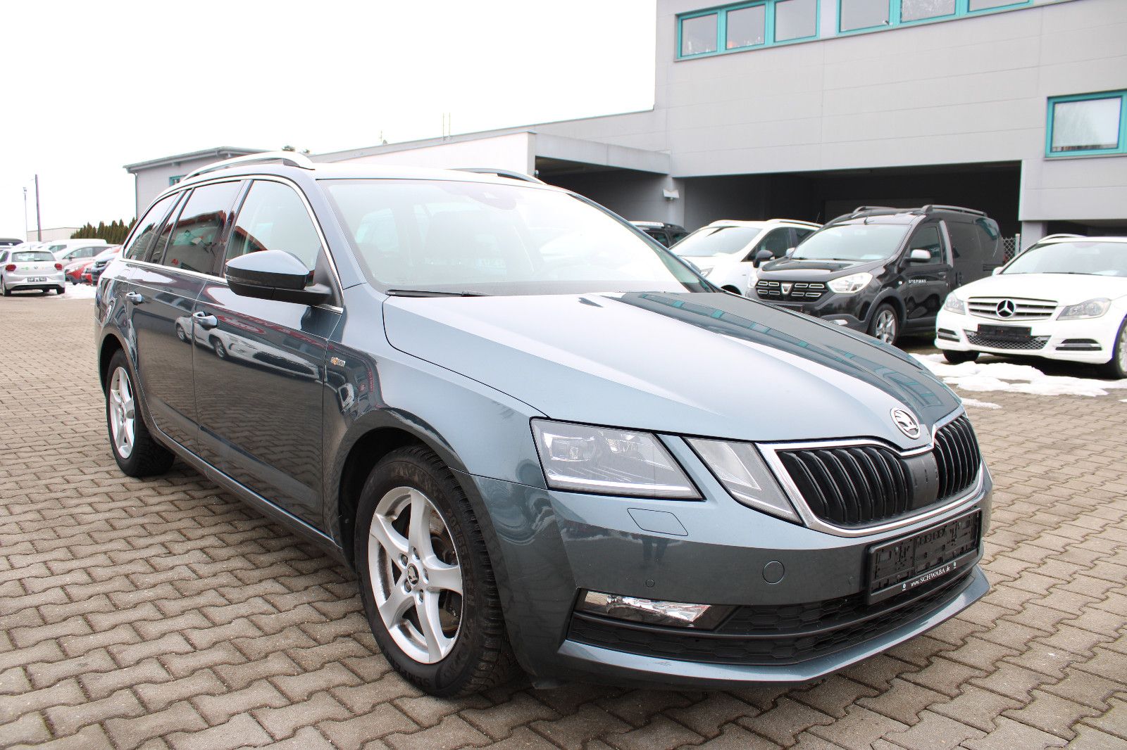 Fahrzeugabbildung SKODA Octavia 2.0 TDI DSG SOLEIL Kamera,Keyless,AHK,LE