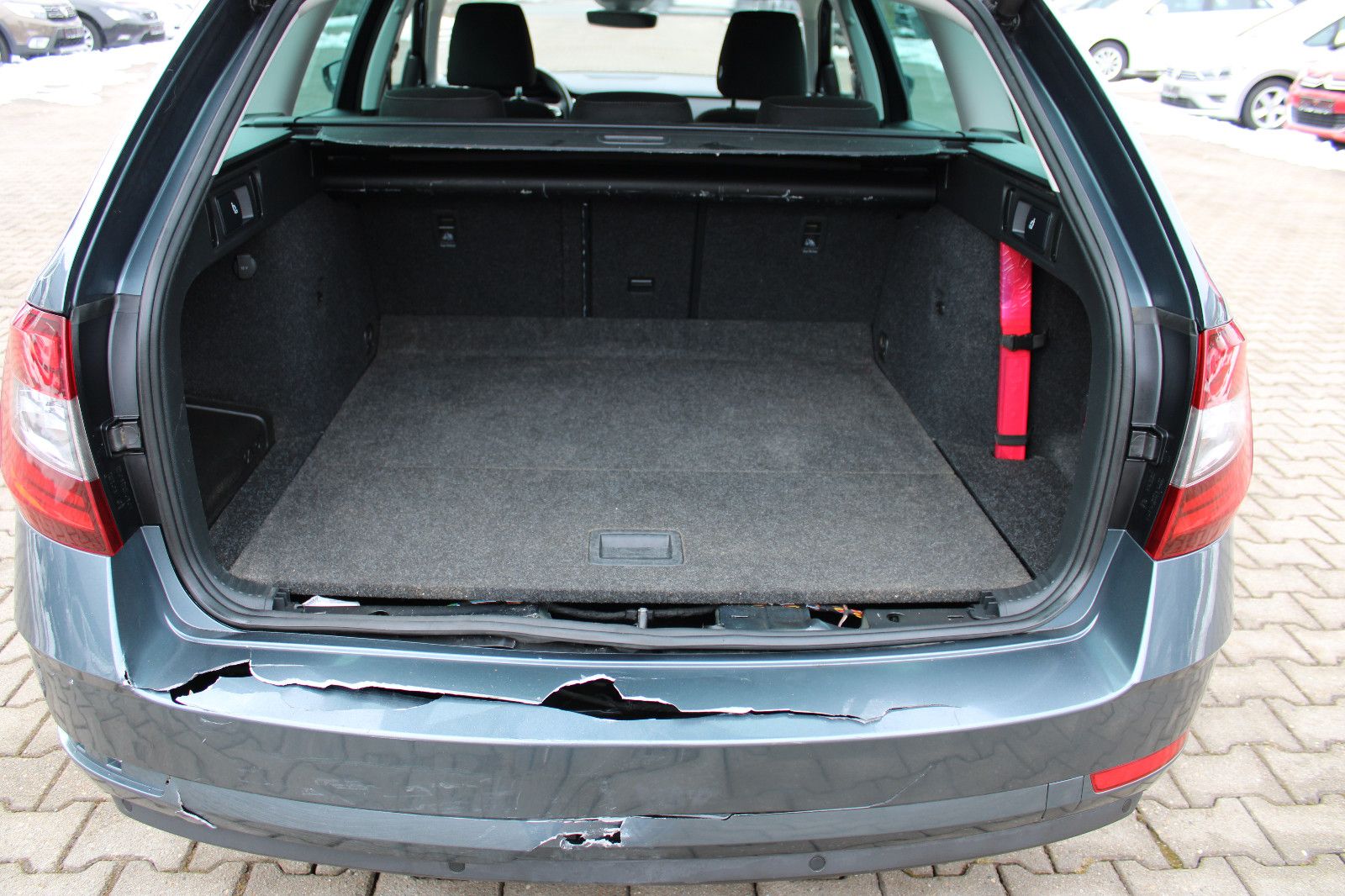 Fahrzeugabbildung SKODA Octavia 2.0 TDI DSG SOLEIL Kamera,Keyless,AHK,LE