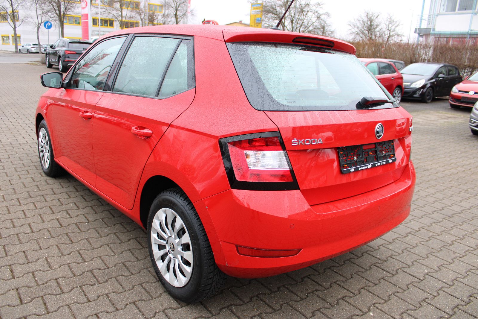 Fahrzeugabbildung SKODA Fabia 1.0l TSI DSG LED,PDC,SHZ