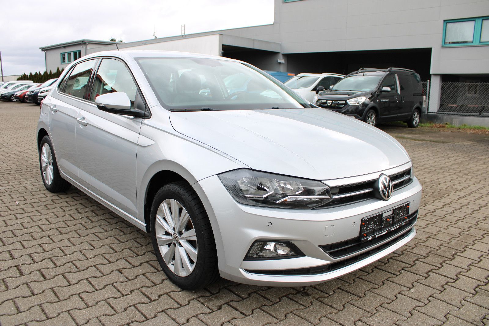 Fahrzeugabbildung Volkswagen Polo 1.0 TGI CNG Navi,PDC,SHZ,LED