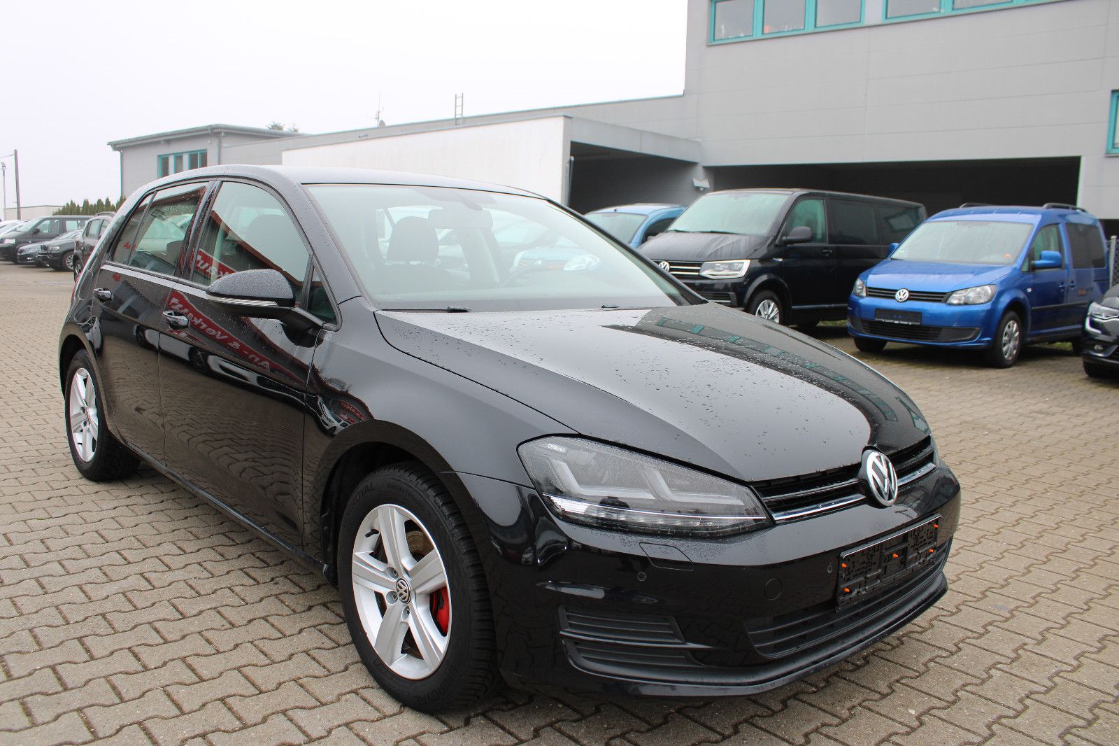 Fahrzeugabbildung Volkswagen Golf 1.4 TSI Navi,PDC,SHZ,LED
