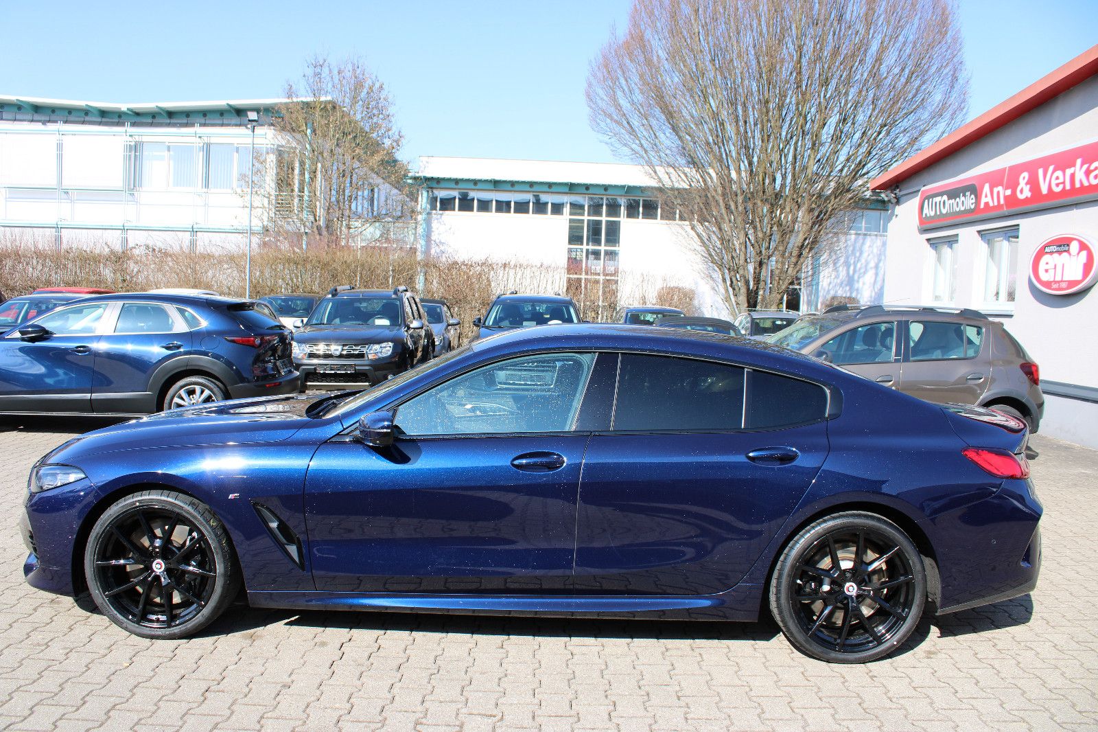 Fahrzeugabbildung BMW 840i xDrive Gran Coupé Carbon Paket Head-Up