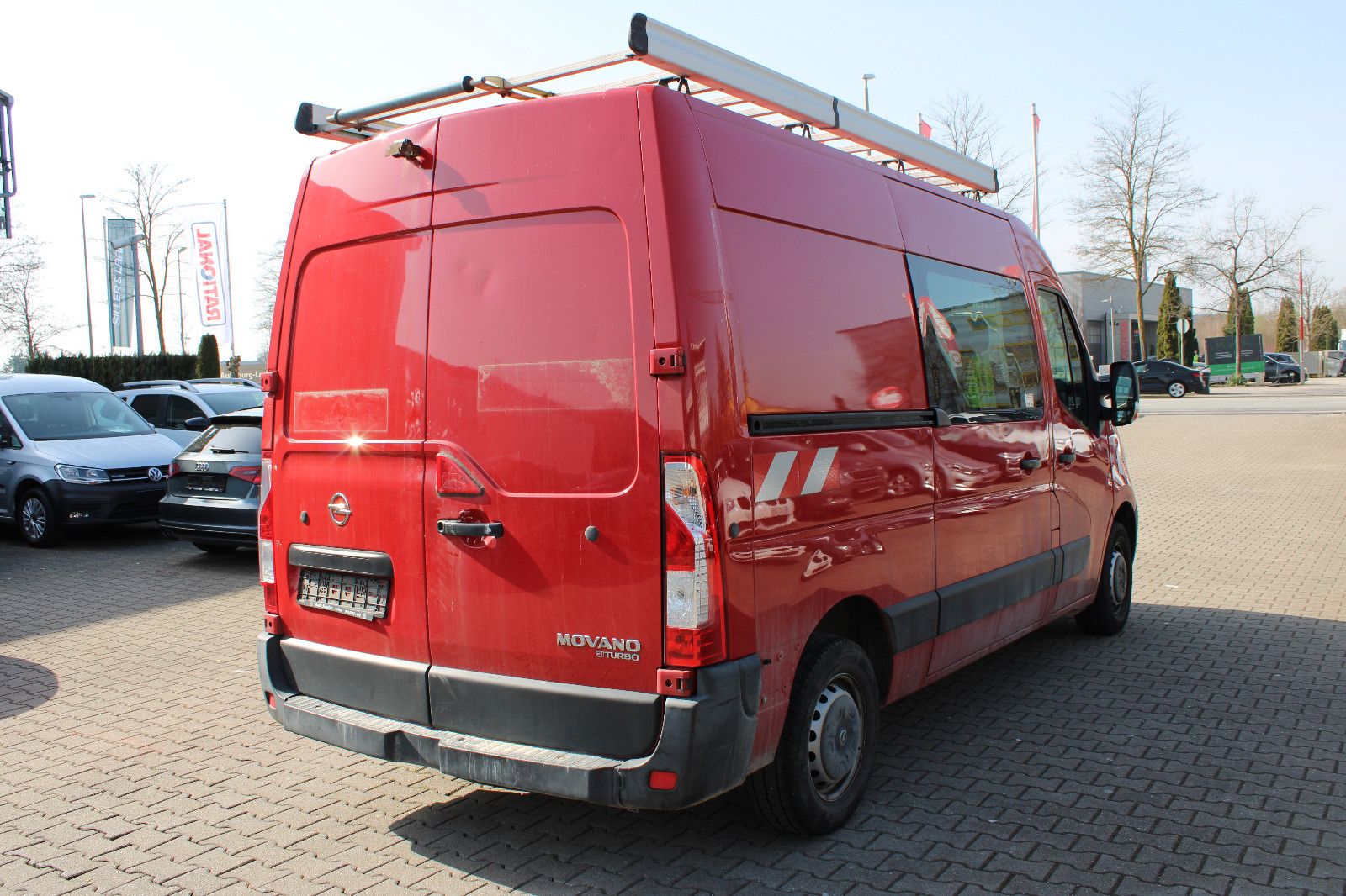 Fahrzeugabbildung Opel Movano 3500 7.Sitzer Klima