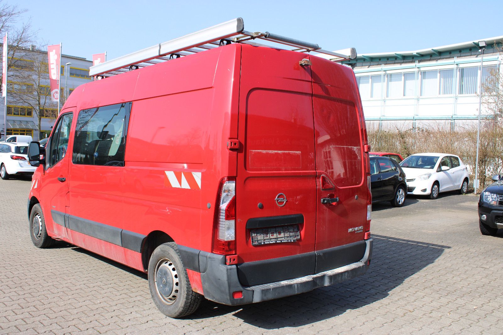 Fahrzeugabbildung Opel Movano 3500 7.Sitzer Klima